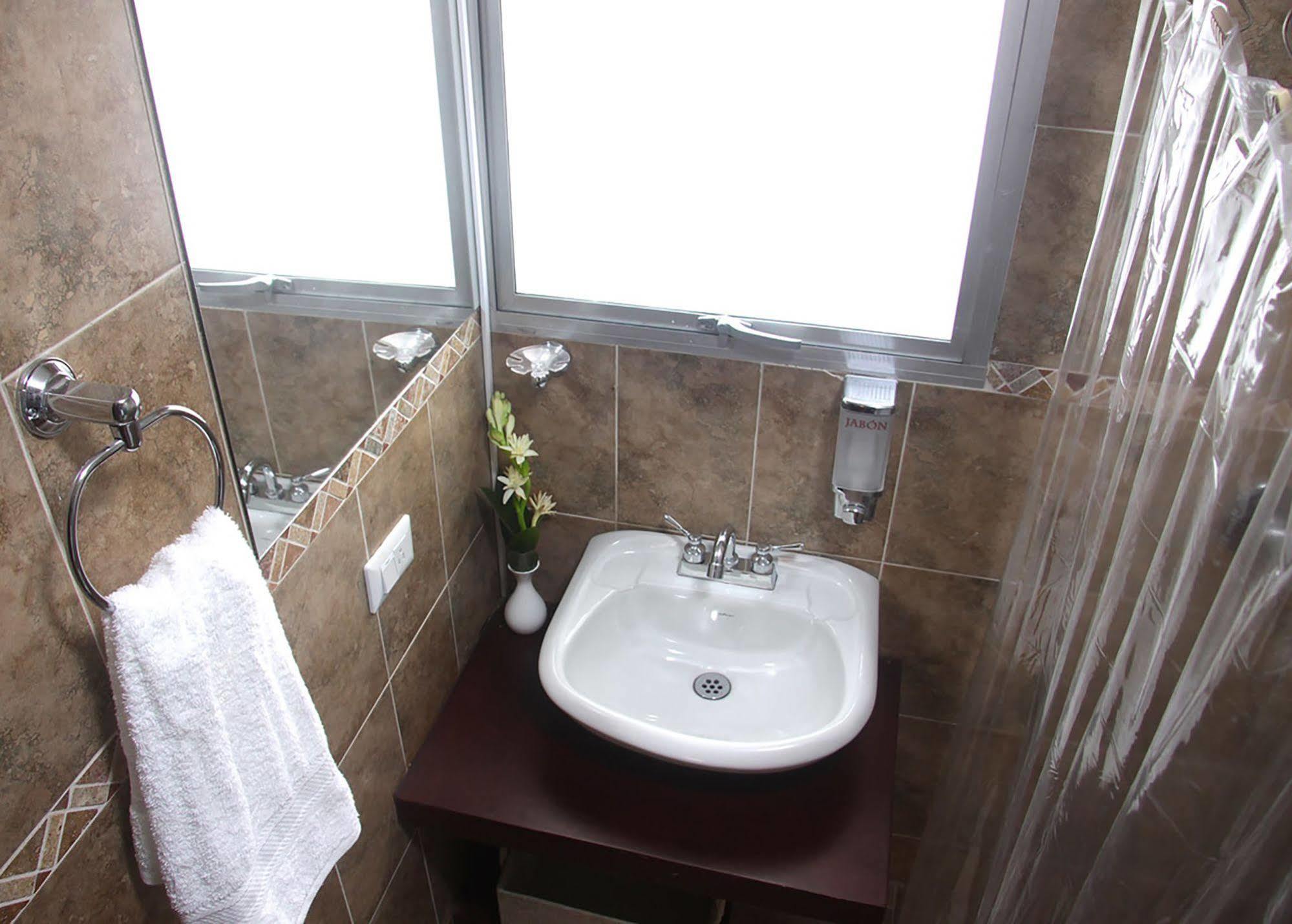 6 Suites Hotel Bogotá Dış mekan fotoğraf
